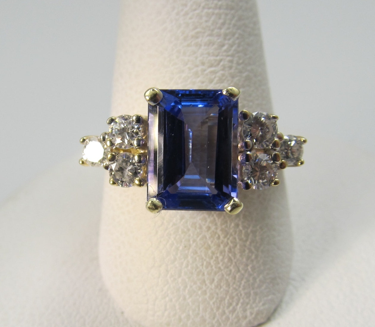 Modern Estate 18k Yellow Gold Ring With A 2ct Tanzanite And .30cts In Diamonds