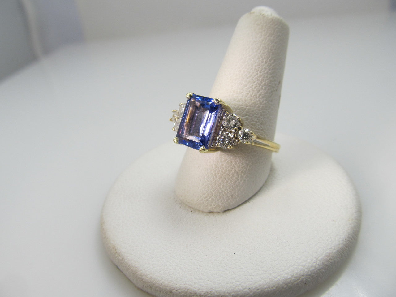 Modern Estate 18k Yellow Gold Ring With A 2ct Tanzanite And .30cts In Diamonds