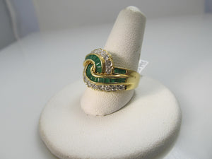 18k Yellow Gold Ring With .90cts In Diamonds And 1ct In Emeralds