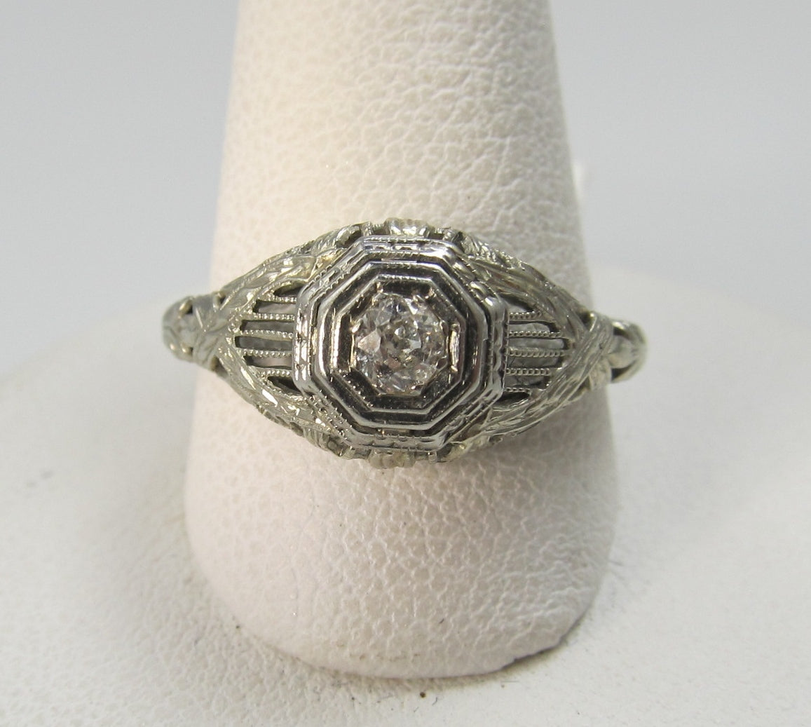 Antique 18k White Gold Filigree Ring With A .20ct Diamond. Circa 1920.