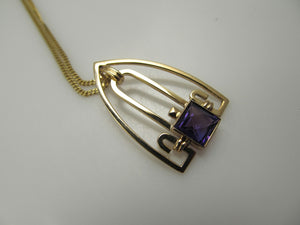 Art Deco 14k Yellow Gold Necklace With An Amethyst, Circa 1920