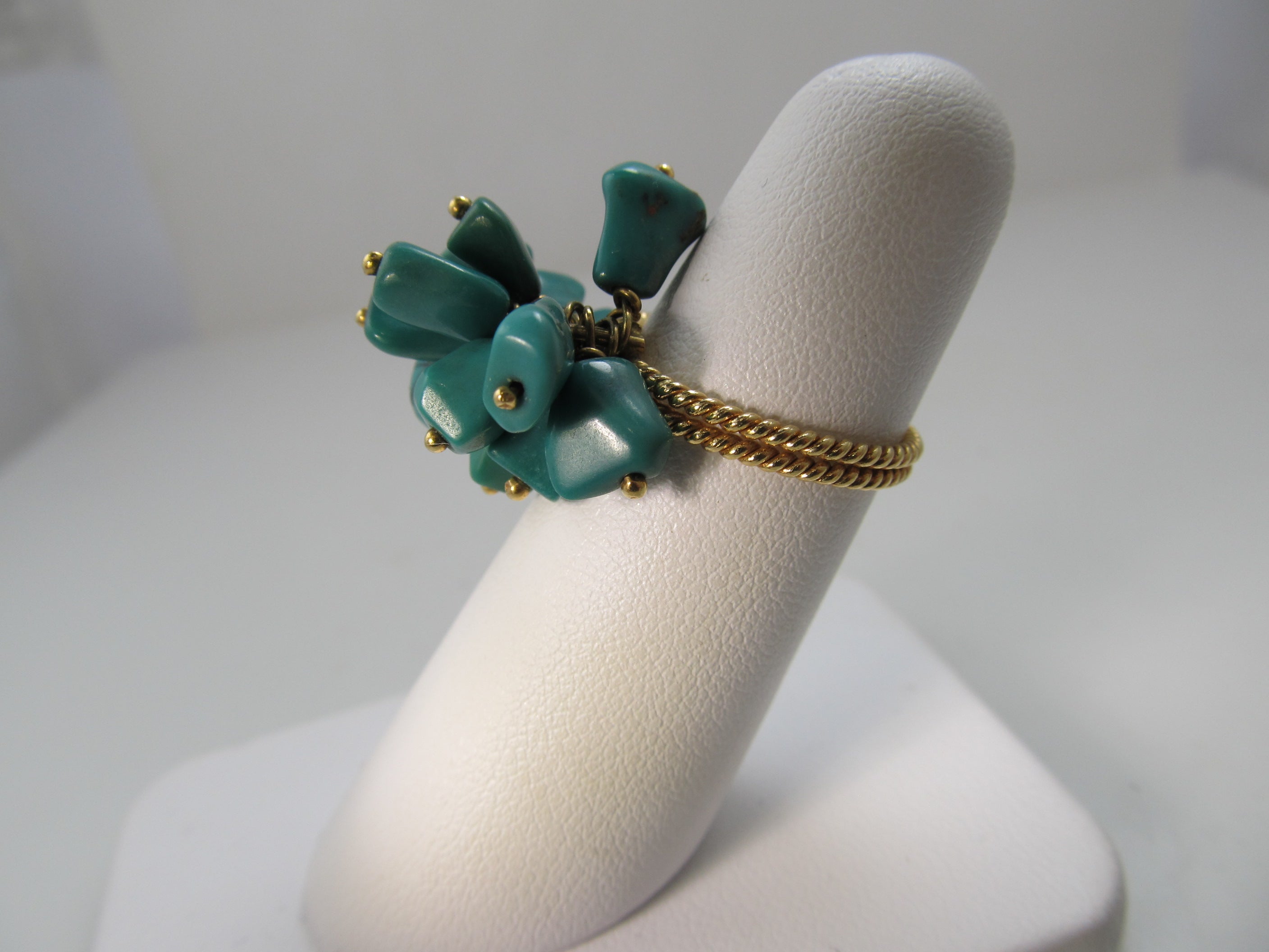 Vintage turquoise cha-cha ring, 18k yellow gold