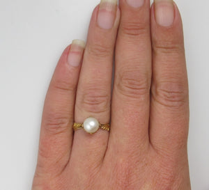 18k Yellow Gold Ring With A Pearl, Circa 1930