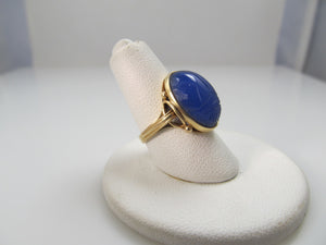 Vintage 10k Yellow Gold Ring With A Blue Chalcedony Scarab