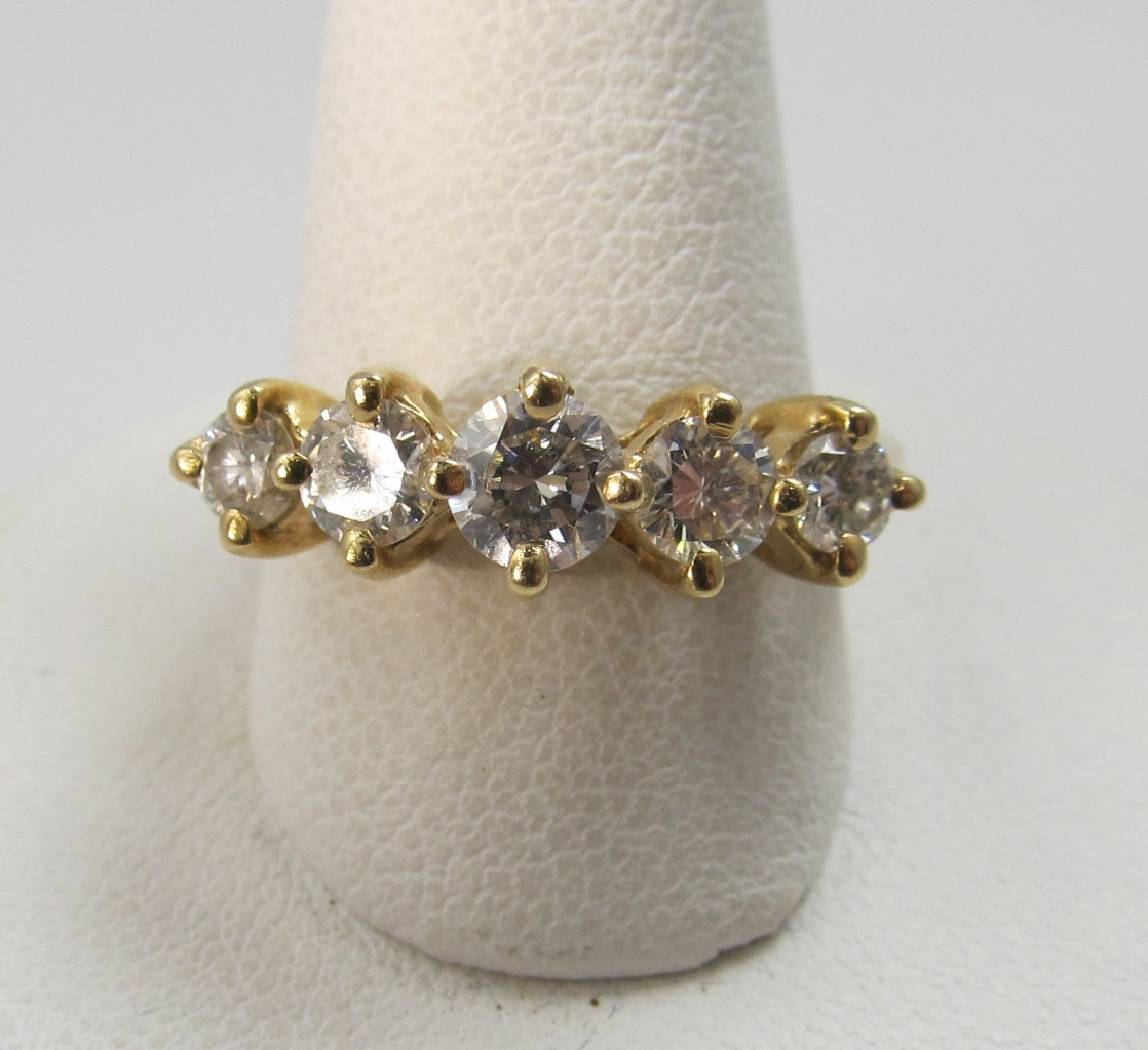 14k Yellow Gold 5 Stone Band With .90cts In Diamonds