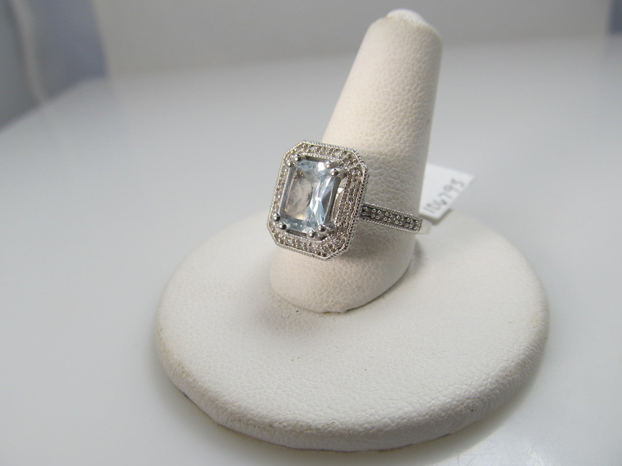 Modern Estate 14k White Gold Aquamarine Diamond Ring