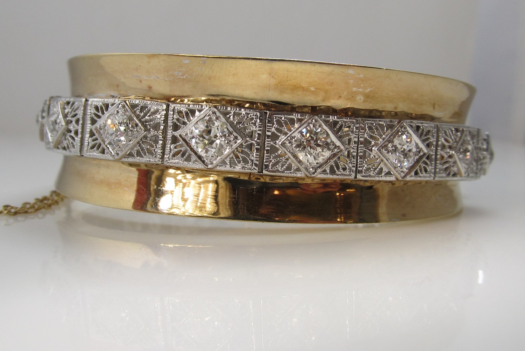 Vintage 3.00ct diamond bangle bracelet