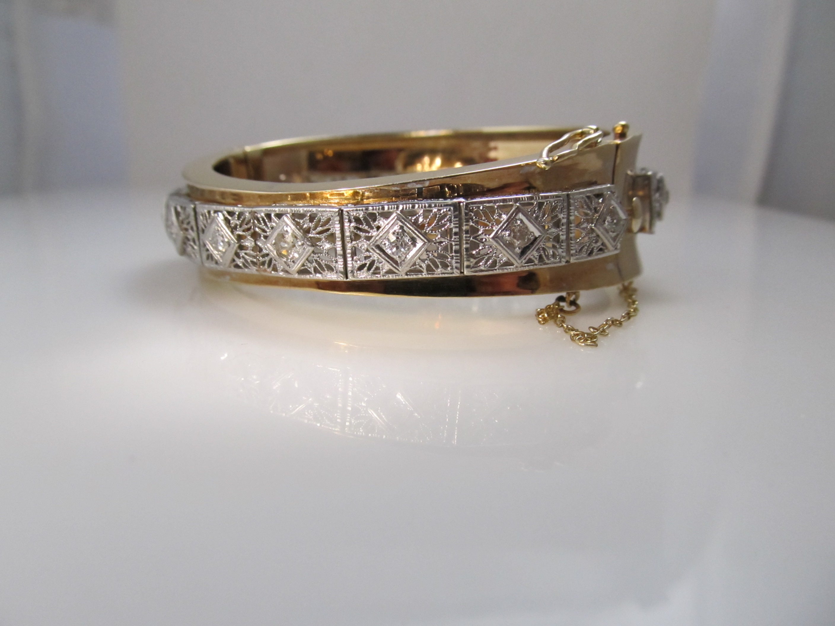 Vintage 3.00ct diamond bangle bracelet