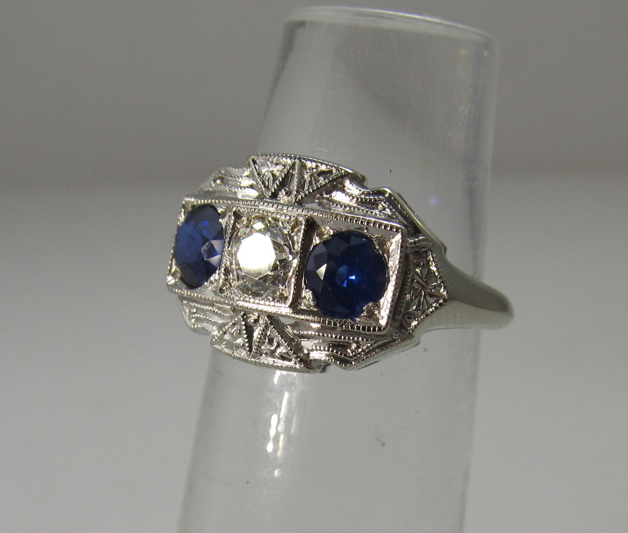 Vintage 3 stone sapphire diamond ring, circa 1920