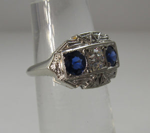 Vintage 3 stone sapphire diamond ring, circa 1920