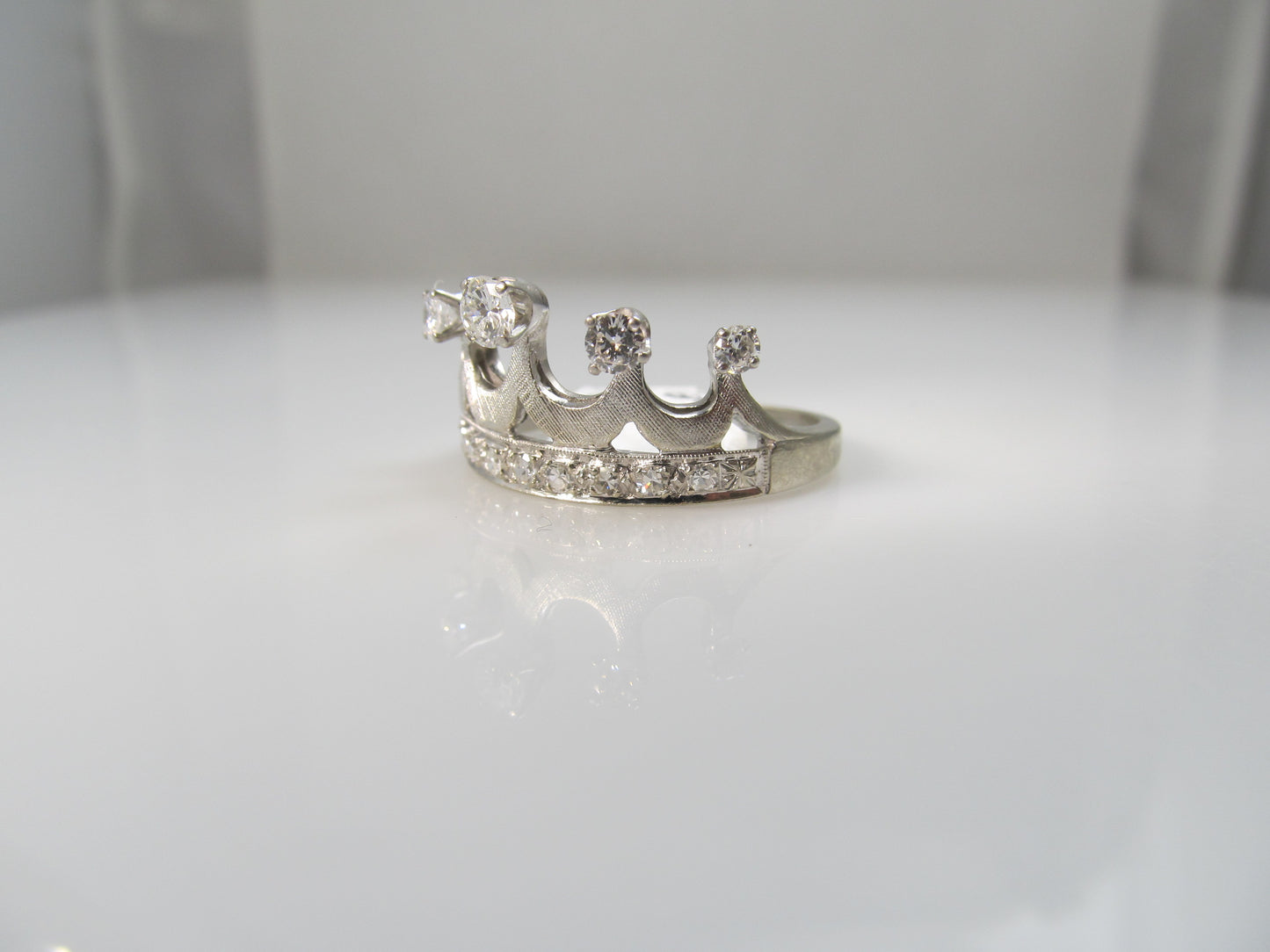 14k White Gold Crown Ring With .75cts In Diamonds