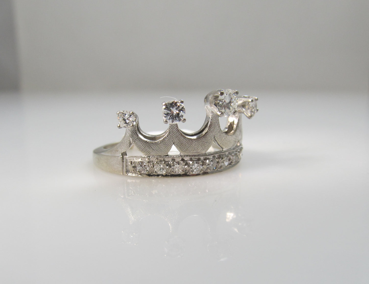 14k White Gold Crown Ring With .75cts In Diamonds