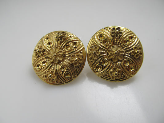 14k Yellow Gold Disc Repousse Flower Earrings