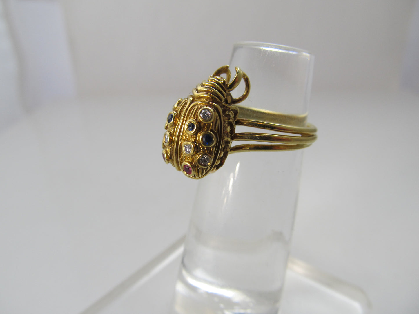 Neat vintage lady bug ring