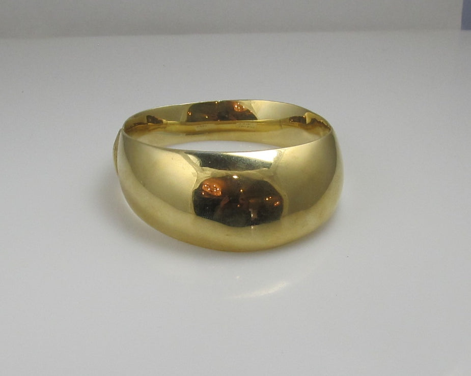 Vintage Modernist 14k Yellow Gold Bangle Bracelet