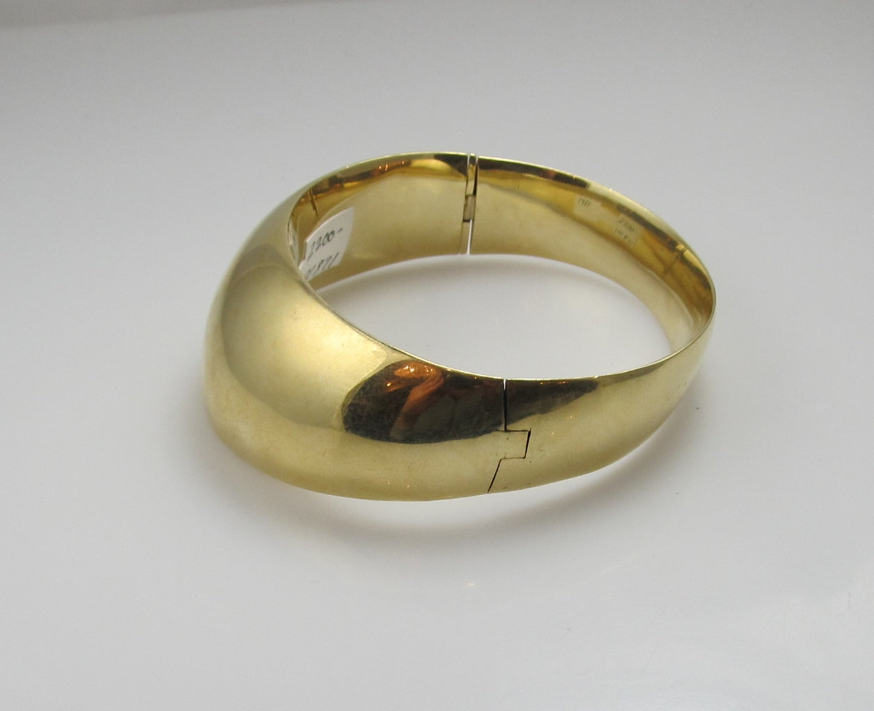 Vintage Modernist 14k Yellow Gold Bangle Bracelet