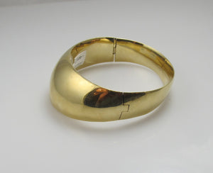 Vintage Modernist 14k Yellow Gold Bangle Bracelet