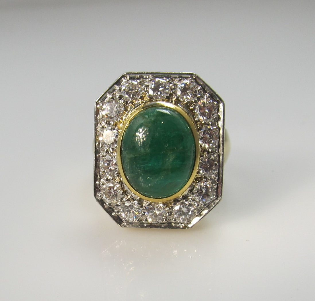 18k 2.50ct Cabochon Cut Emerald, 1.40ct Diamond Ring