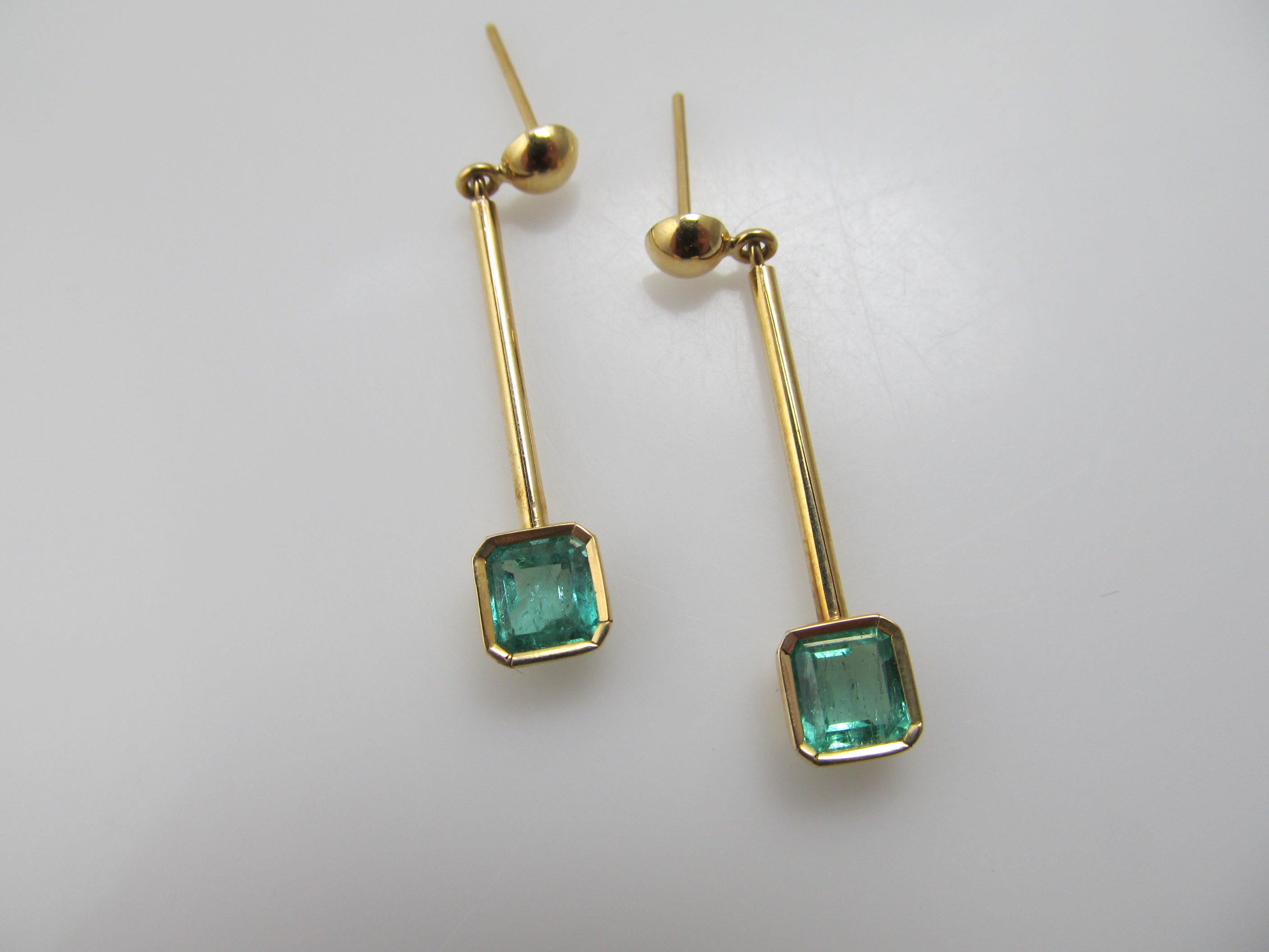 1ct natural emerald drop earrings