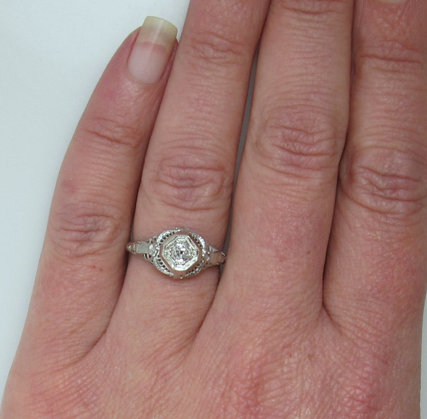 Antique filigree diamond engagement ring