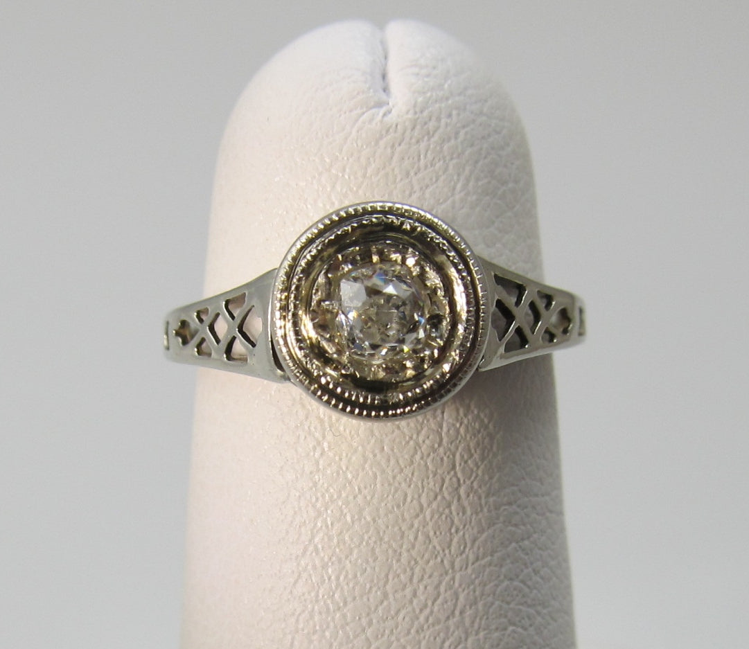 Antique 14k white gold filigree diamond engagement ring