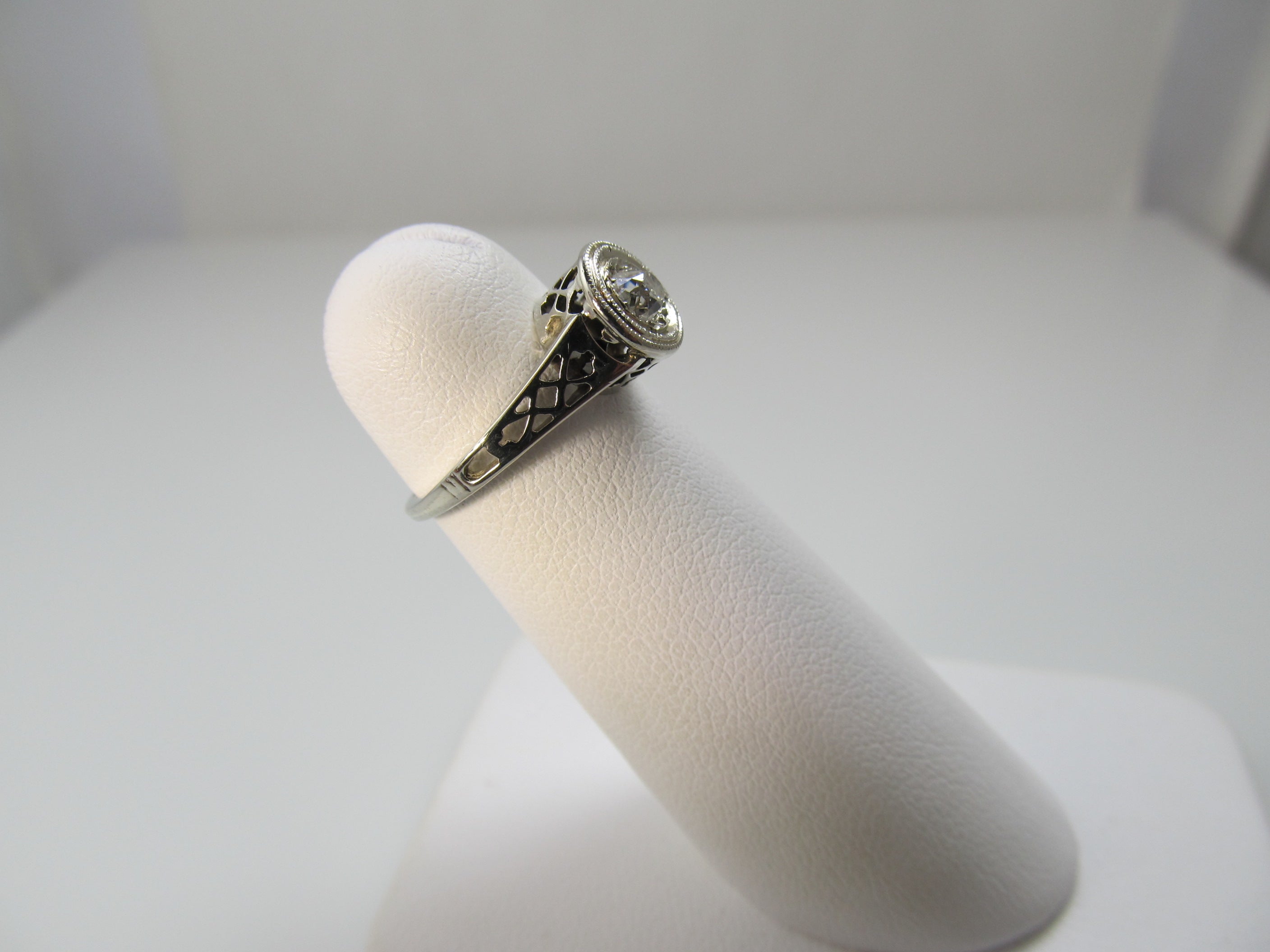 Antique 14k white gold filigree diamond engagement ring