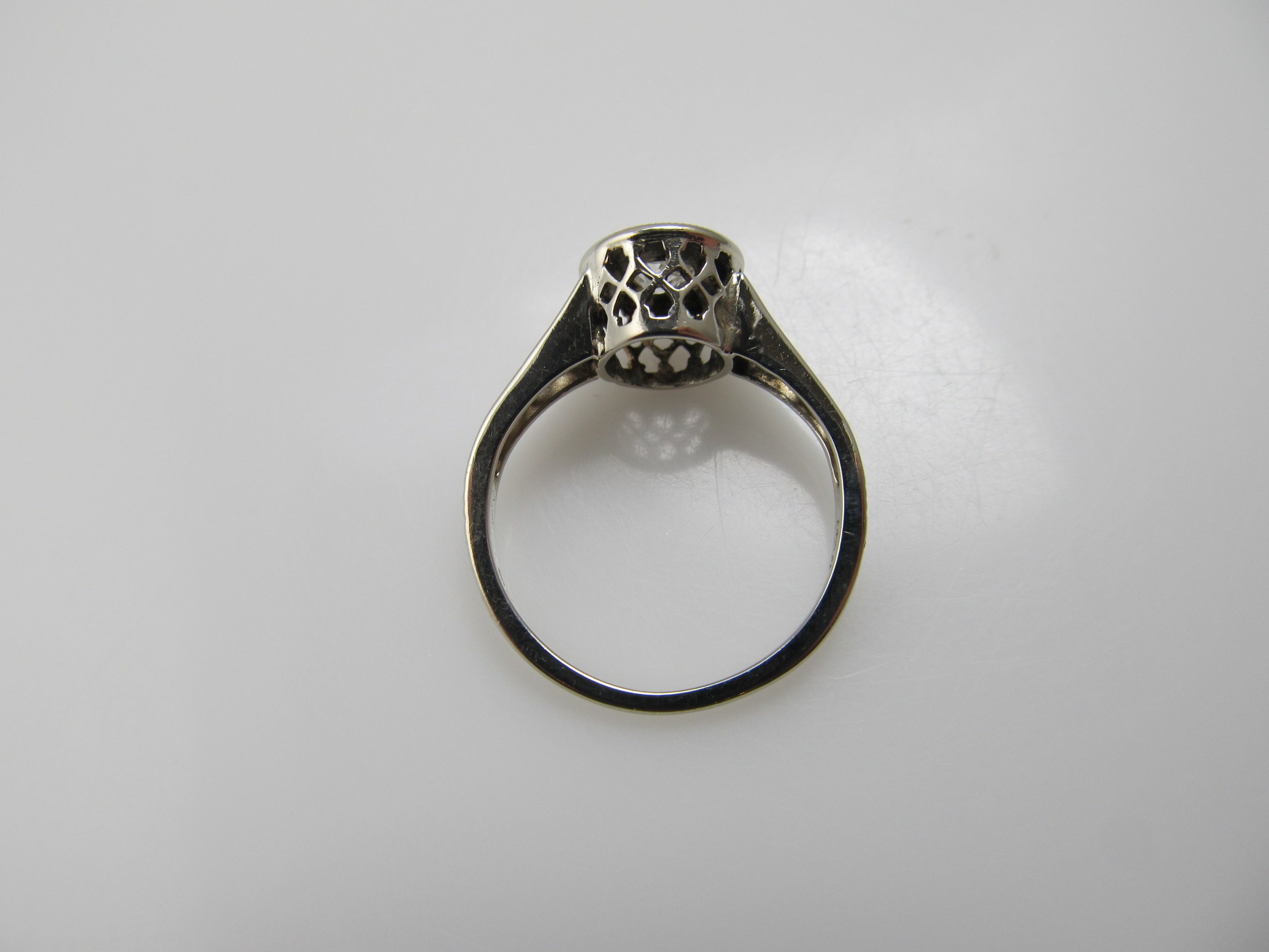 Antique 14k white gold filigree diamond engagement ring