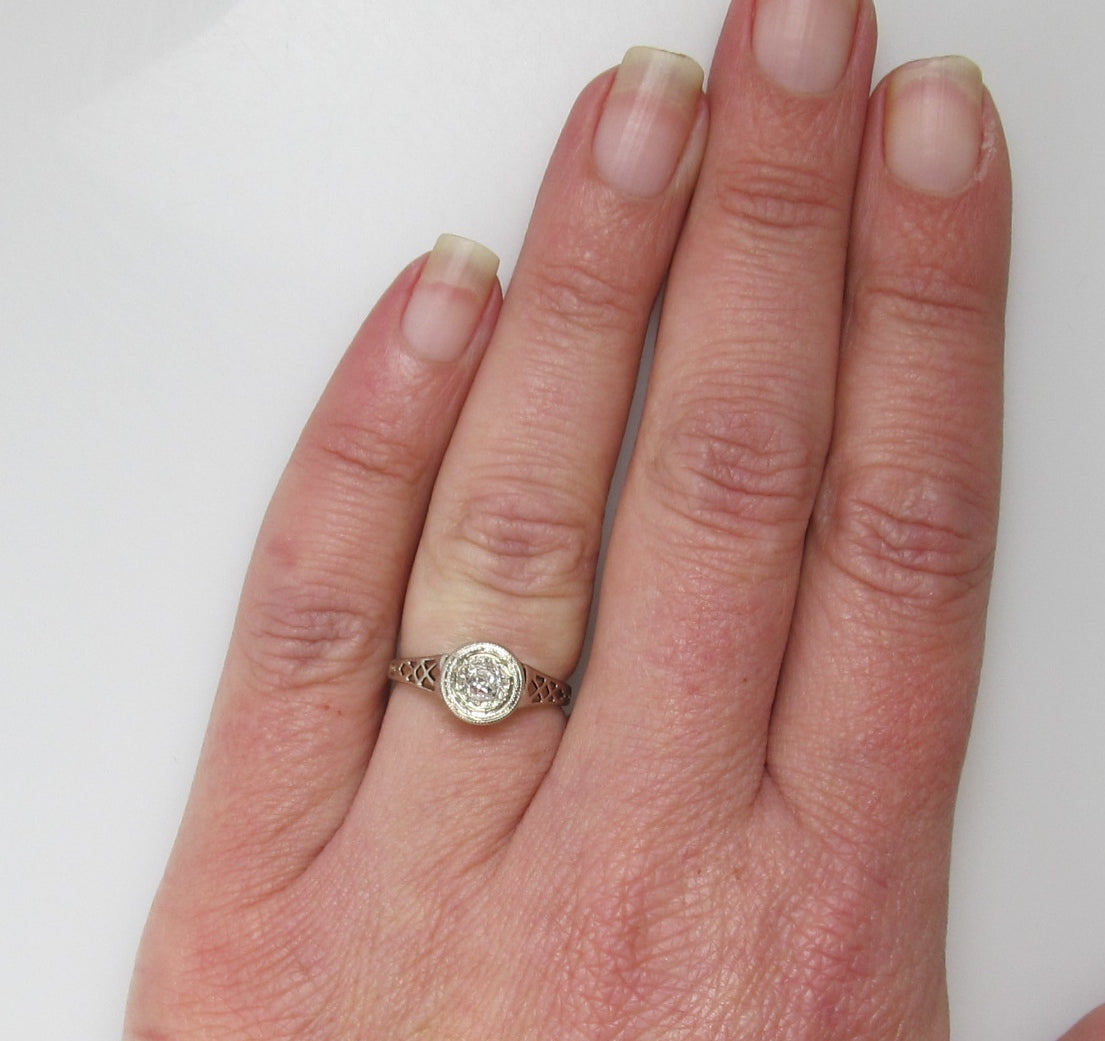 Antique 14k white gold filigree diamond engagement ring