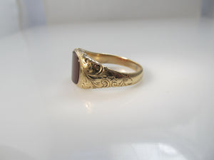 Antique engraved carnelian ring