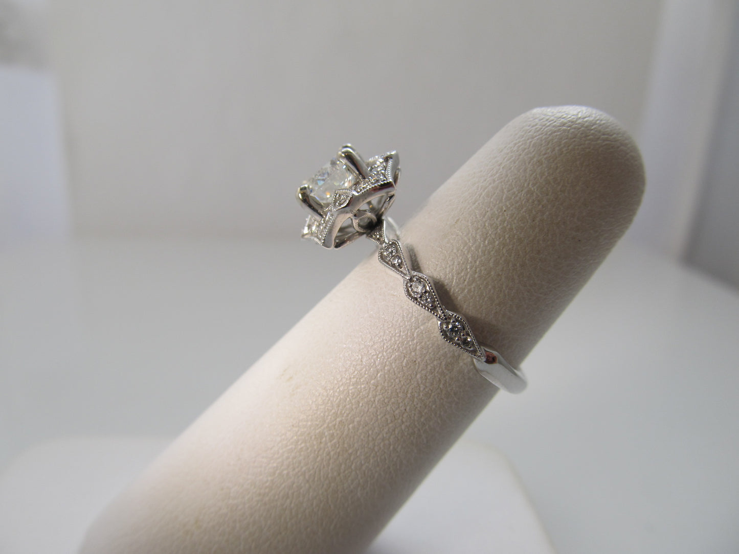 Gabriel & Co 1.03ct diamond ring