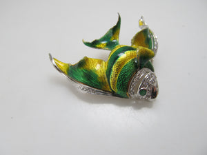 Vintage 18k diamond enamel fish pin