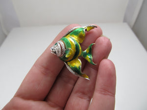 Vintage 18k diamond enamel fish pin