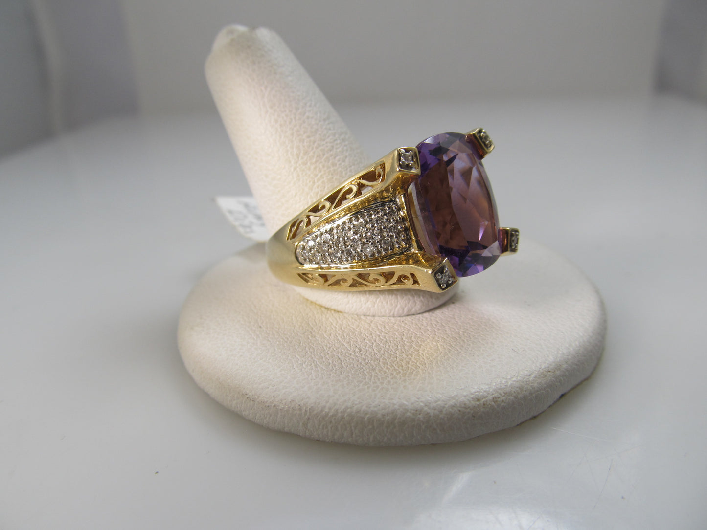 Estate 14k gold diamond amethyst cocktail ring