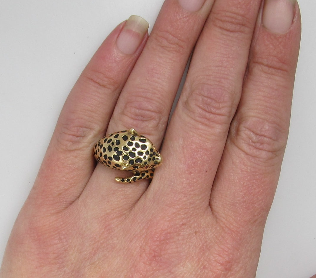 14k yellow gold enamel leopard ring with ruby eyes