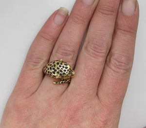 14k yellow gold enamel leopard ring with ruby eyes