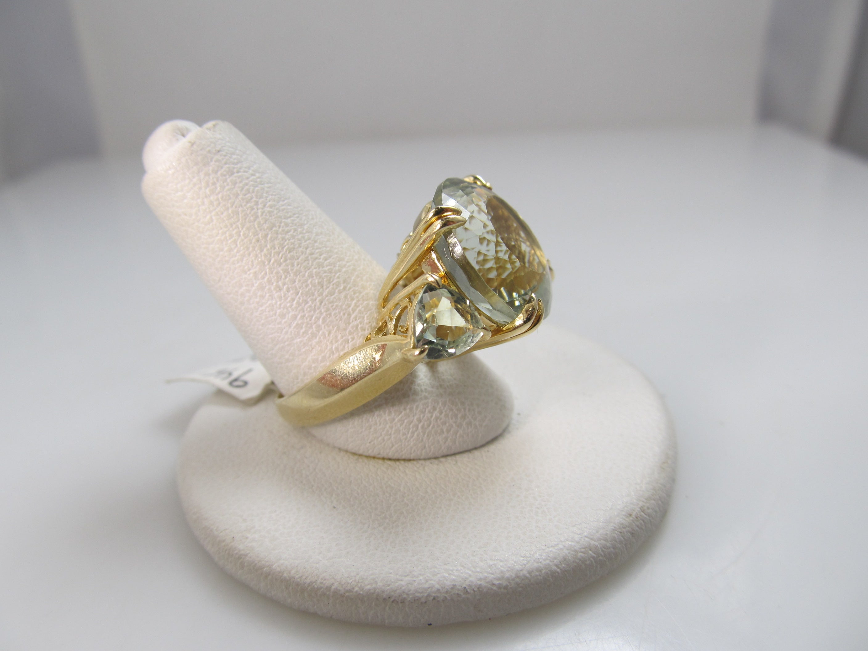 Huge 14k praisolite ring, 14k yellow gold