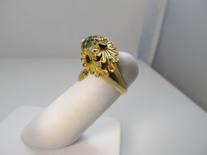 Love!  Vintage owl ring, 18k yellow gold with enamel