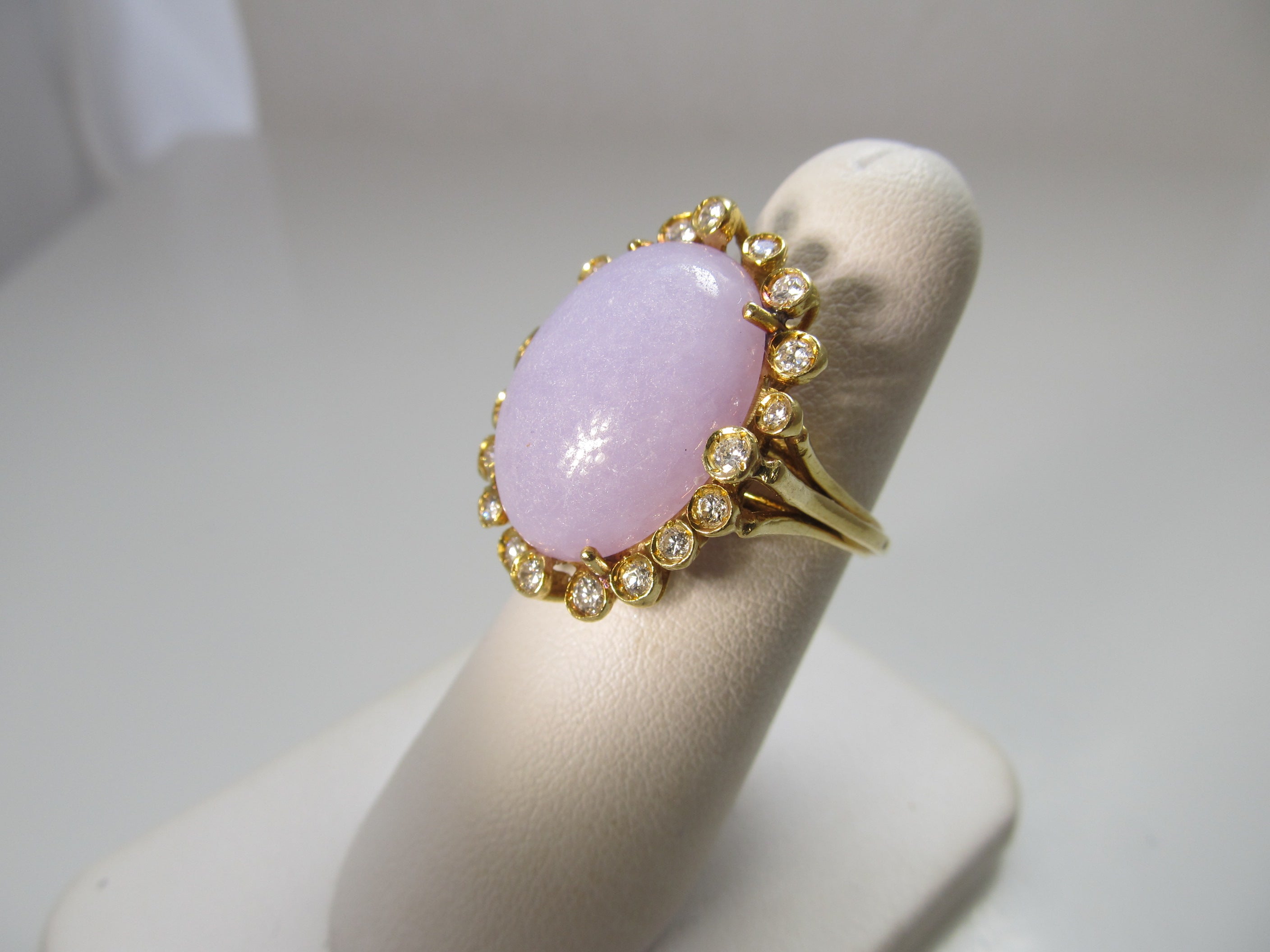 Lavender jade and diamond ring