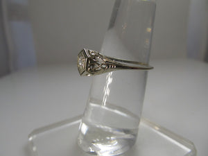 Antique diamond filigree ring