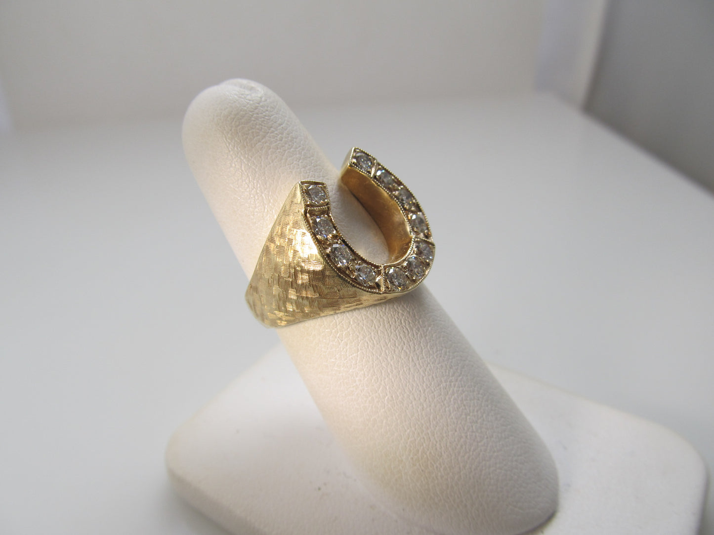 Vintage diamond horseshoe ring