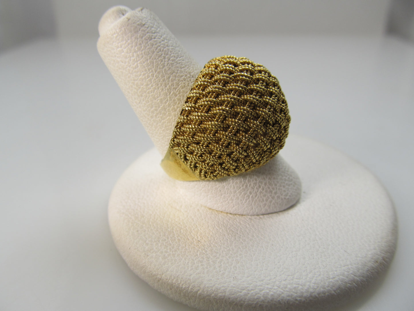 18k yellow gold woven dome ring