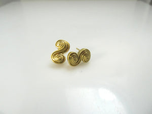 Tiffany & Co 18k yellow gold scroll earrings