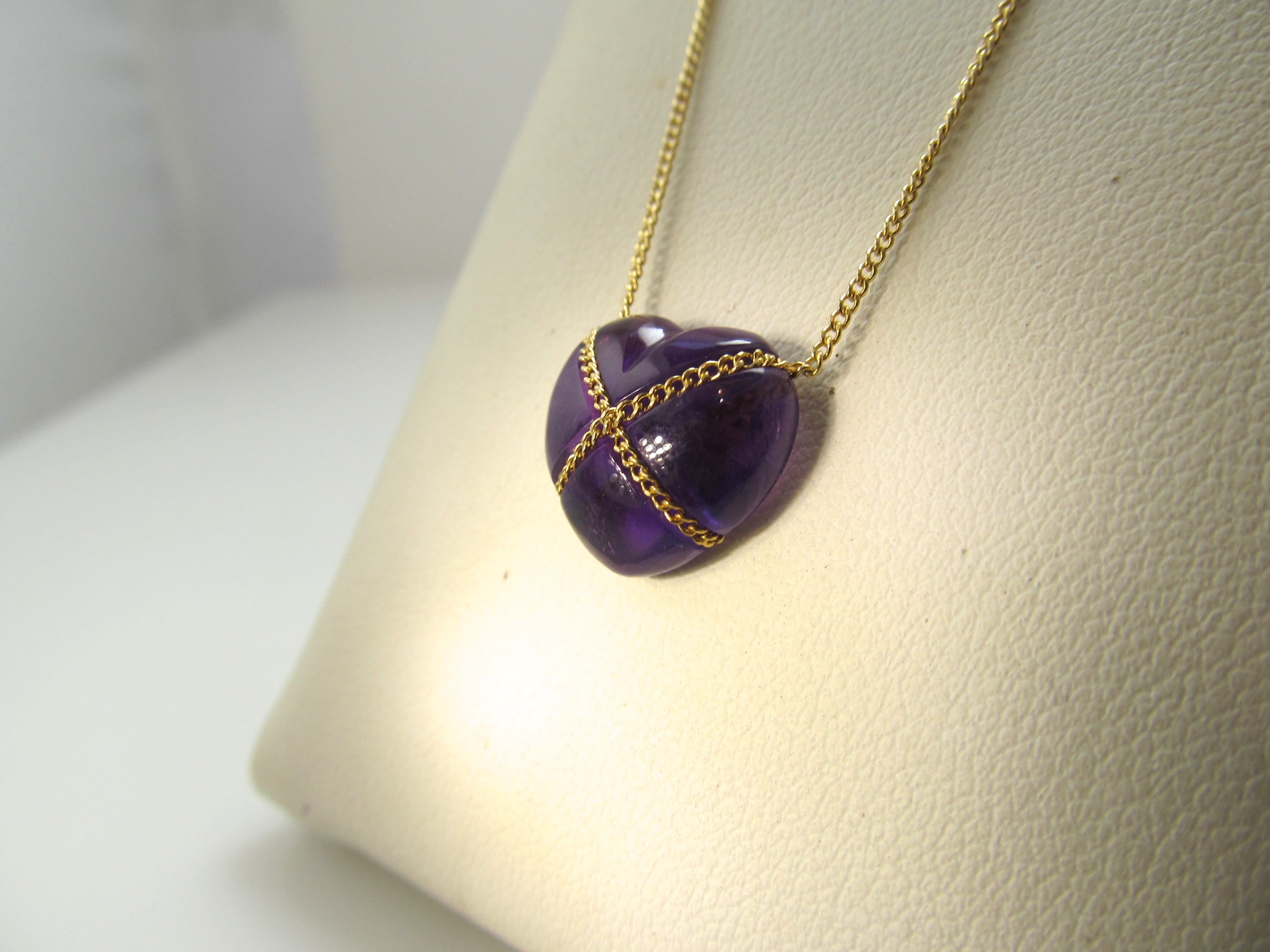 Tiffany & Co 18k wrapped amethyst heart necklace