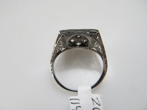 Antique 1.30ct diamond square top ring, circa 1920