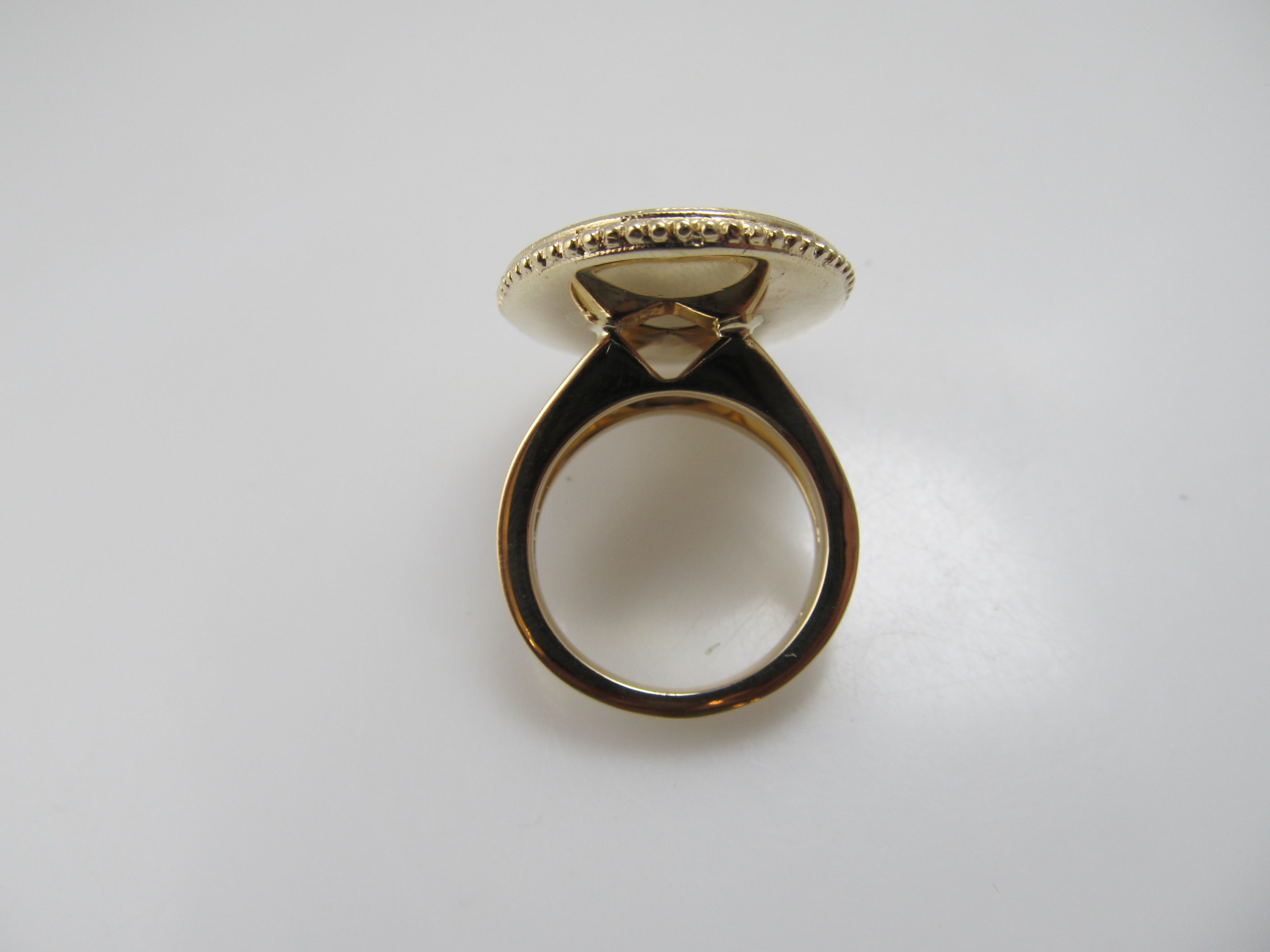 Great 14k ring with diamonds, man's profile