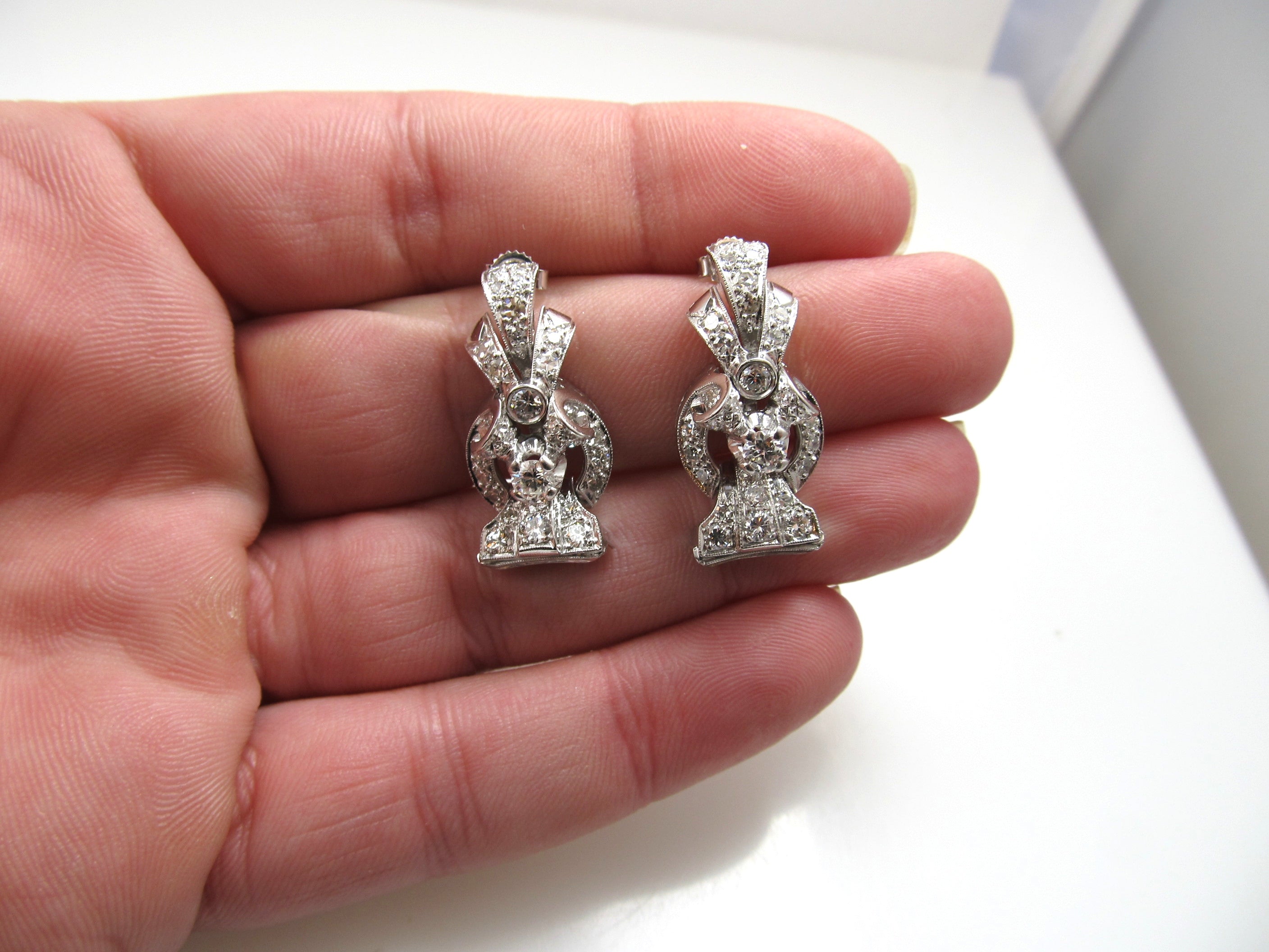 Vintage platinum 2ct diamond drop earrings, circa 1920