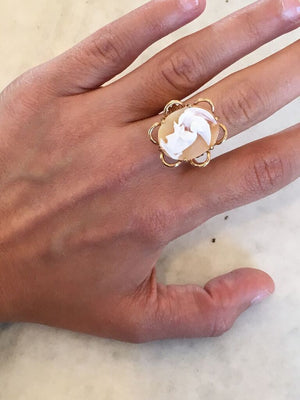 Vintage 14k Gold Cameo Ring Of Leda And The Swan