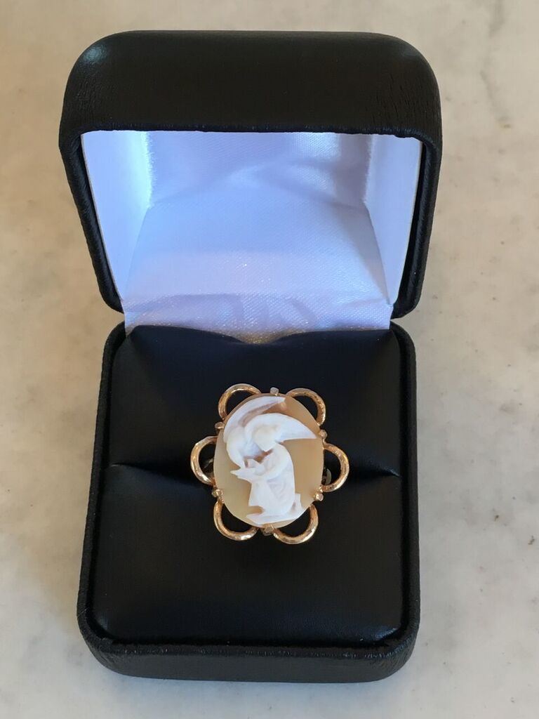 Vintage 14k Gold Cameo Ring Of Leda And The Swan