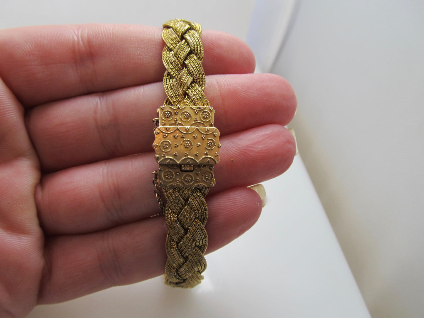 Antique woven 14k gold bracelet