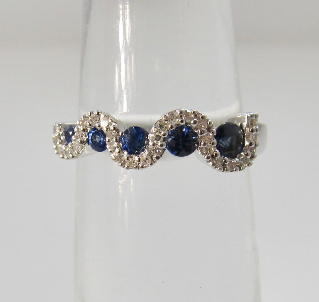 Sapphire and diamond wave ring